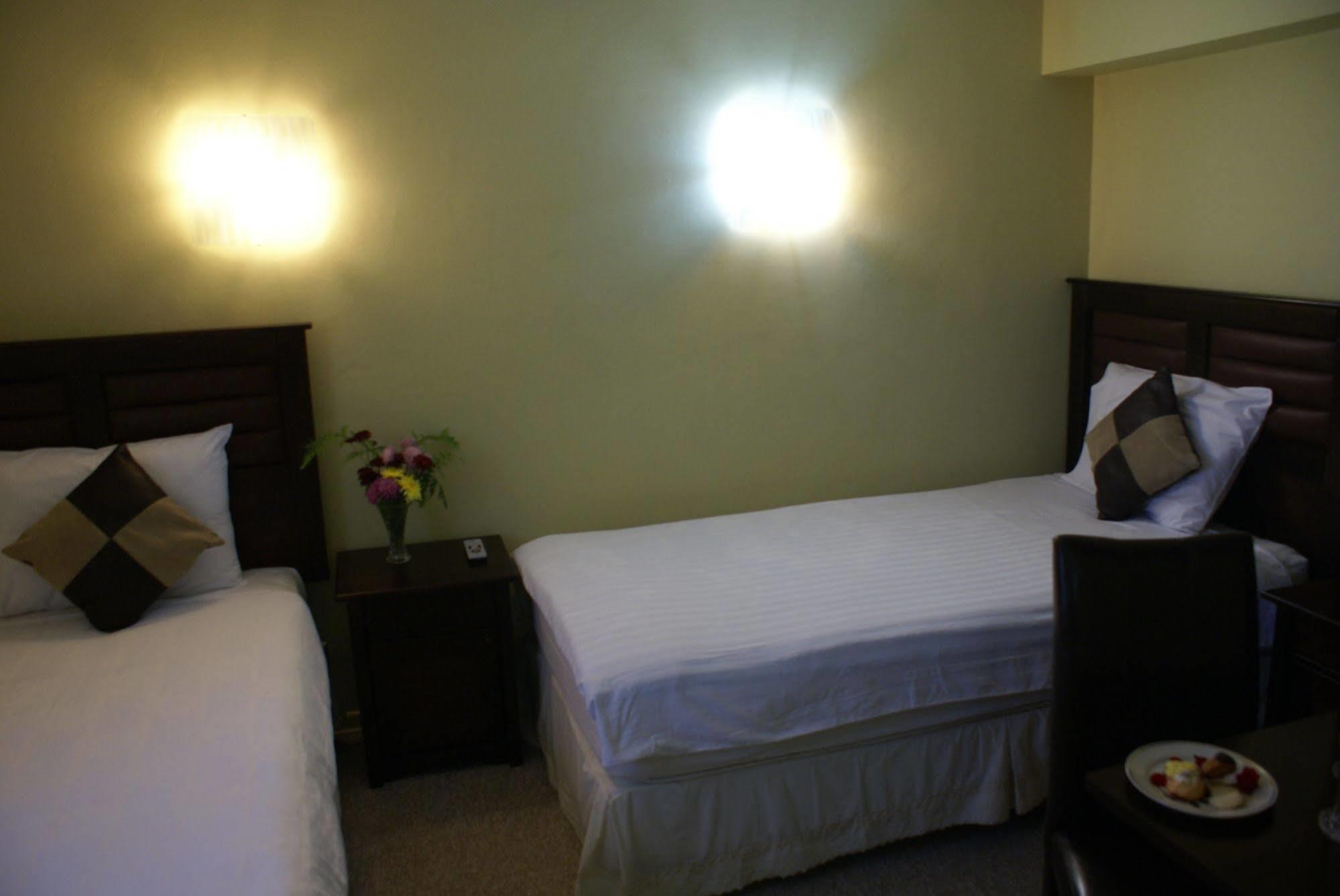 Hotel Baviera بارال المظهر الخارجي الصورة
